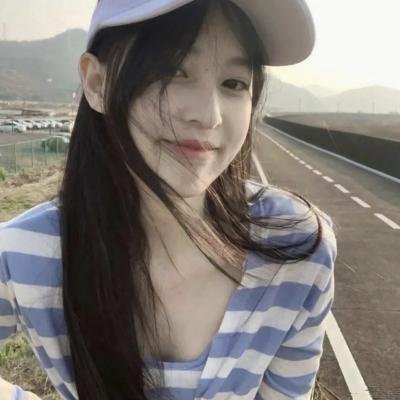 微笑俄罗斯娃娃
